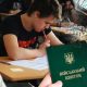 Війна стимулює навчатися: шалена кількість чоловіків хочуть вступити в аспірантуру у 2025 році